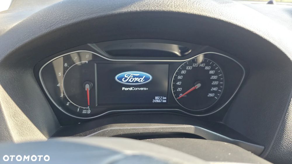Ford Mondeo 1.6 Eco Boost Titanium - 32