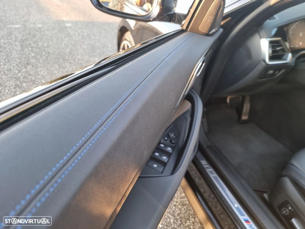 BMW 420 d Pack Desportivo M Auto - 33
