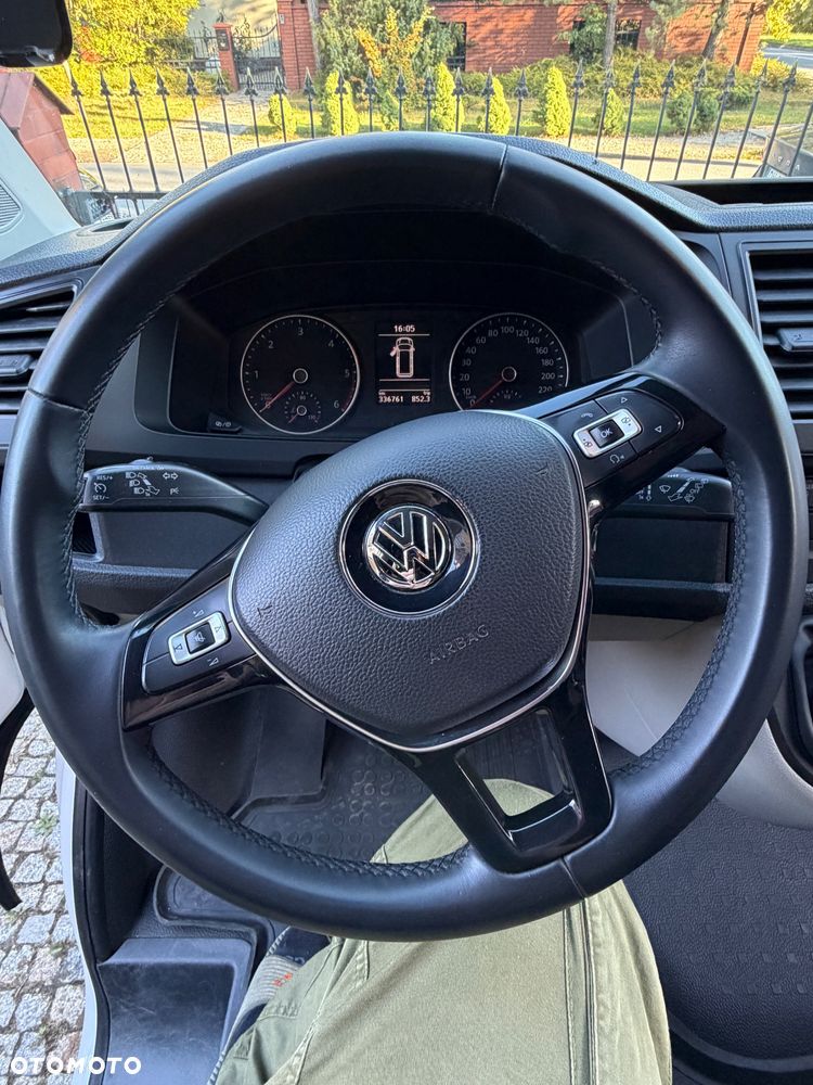 Volkswagen Transporter - 3