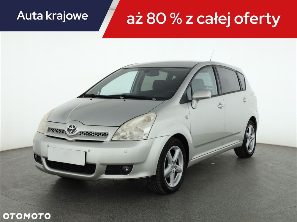 Toyota Corolla Verso - 3