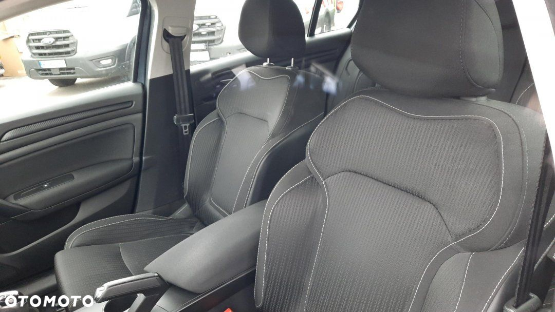 Renault Megane - 9