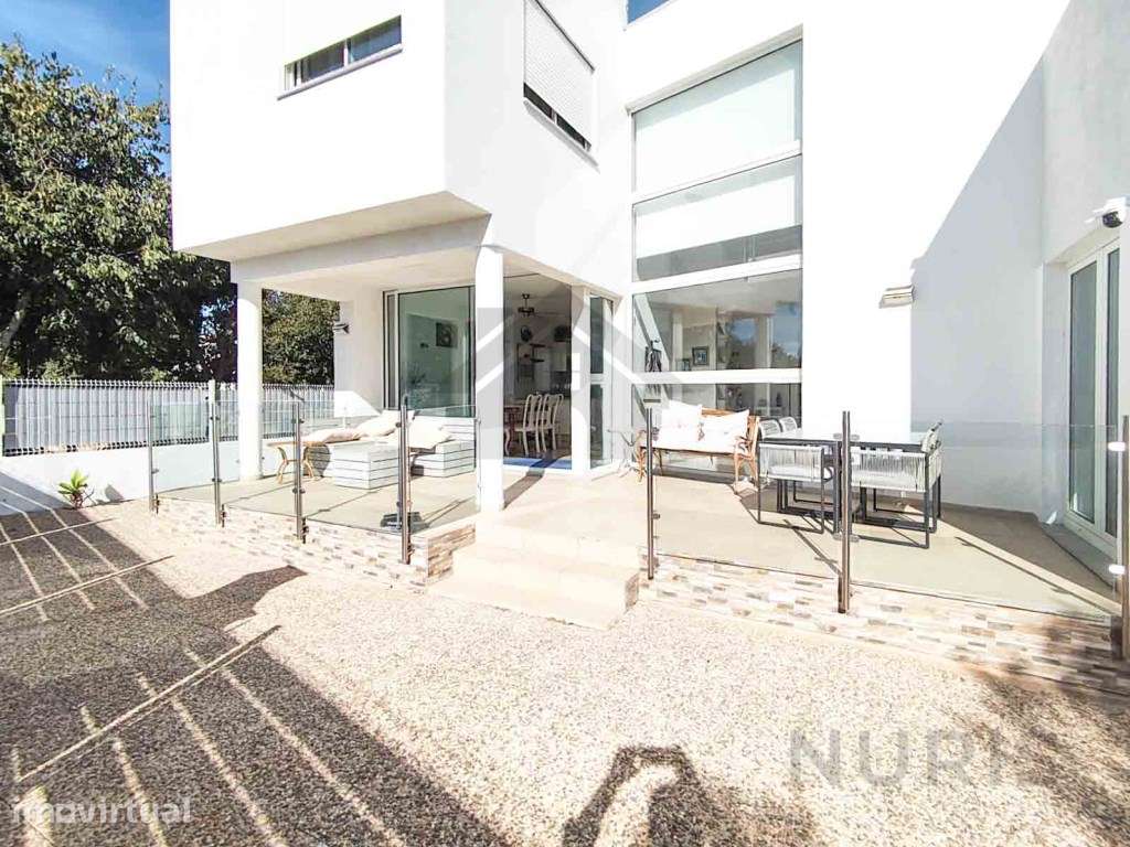 Moradia T4 com piscina par venda em Portimão - Grande imagem: 5/47