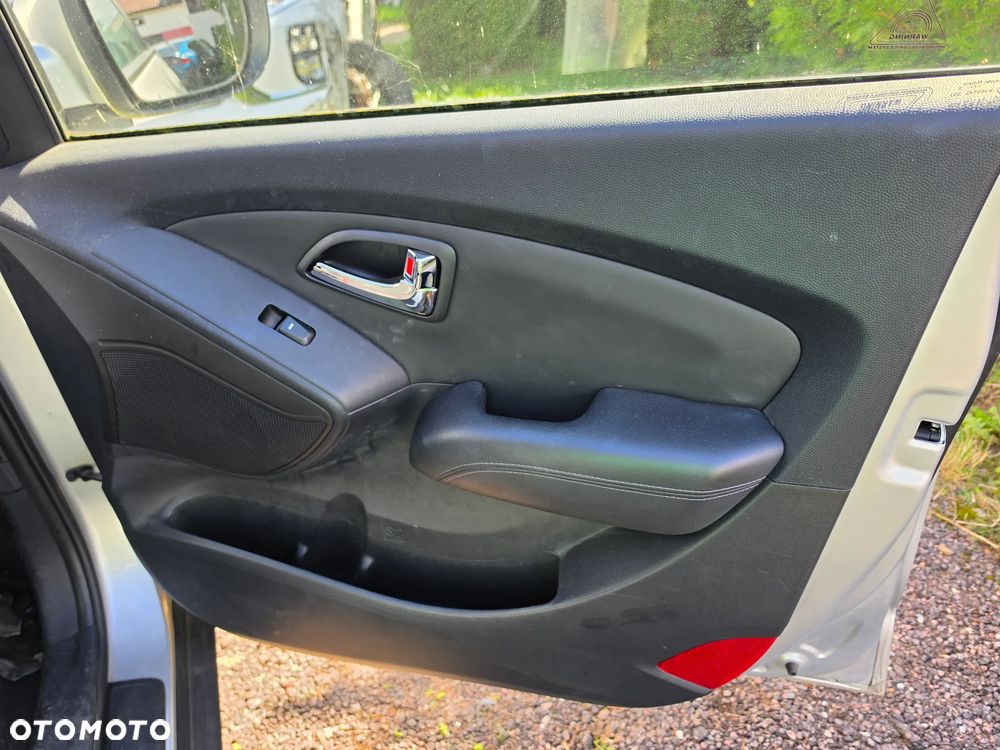 Hyundai ix35 - 14