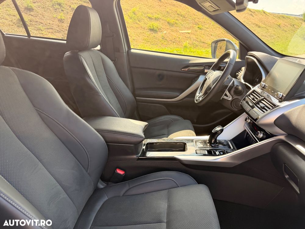 Mitsubishi Eclipse-Cross 4WD Plus - 11