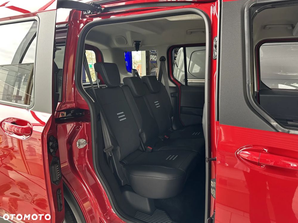 Ford Tourneo - 8