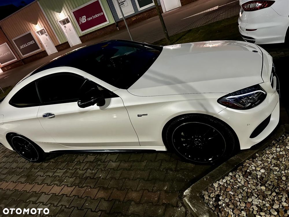 Mercedes-Benz Klasa C AMG 43 4Matic 9G-TRONIC - 9