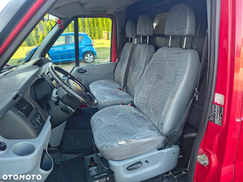 Ford Transit - 10