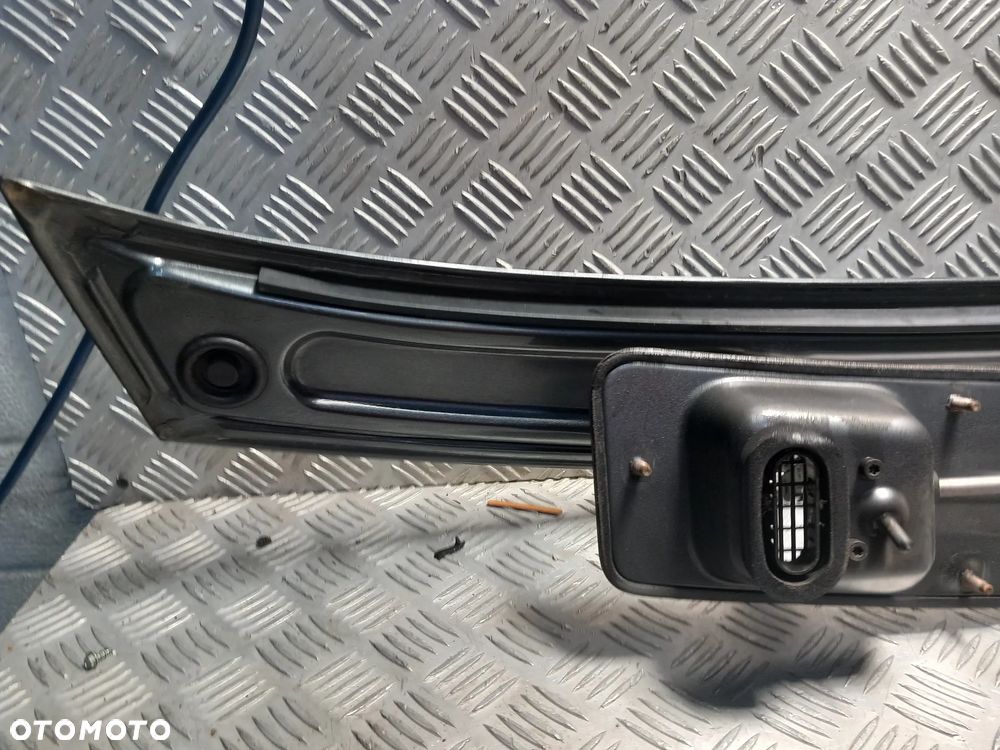 AUDI A7 C7 SPOILER KLAPY BAGAŻNIKA 4G8827948F - 6