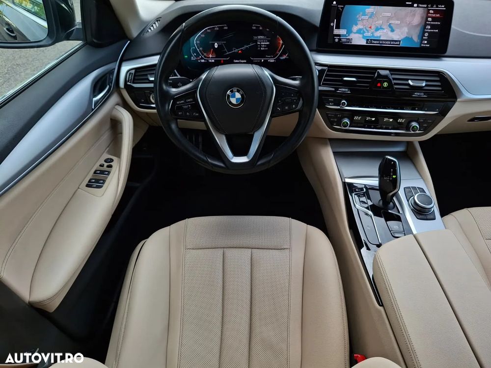 BMW Seria 5 518d AT MHEV - 13