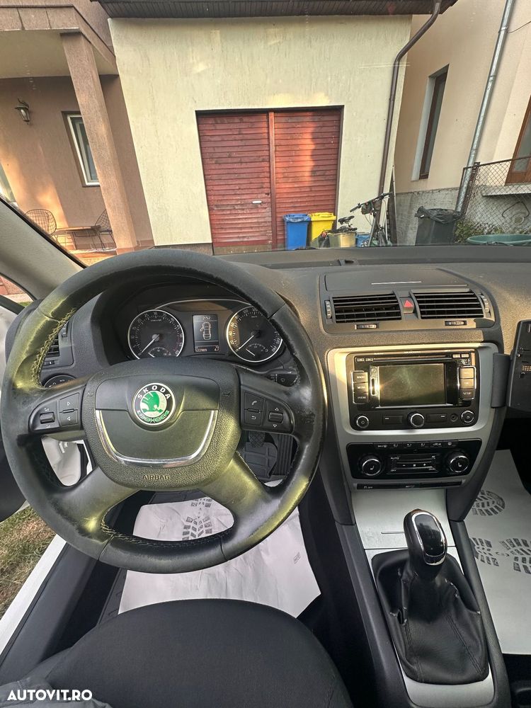 Skoda Octavia 2.0 TDI Business - 9