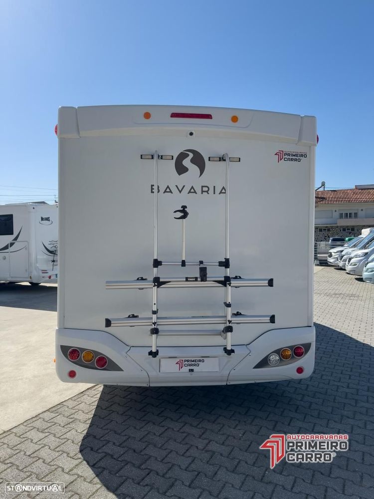 Bavaria Style I740 c.central e basculante - 38