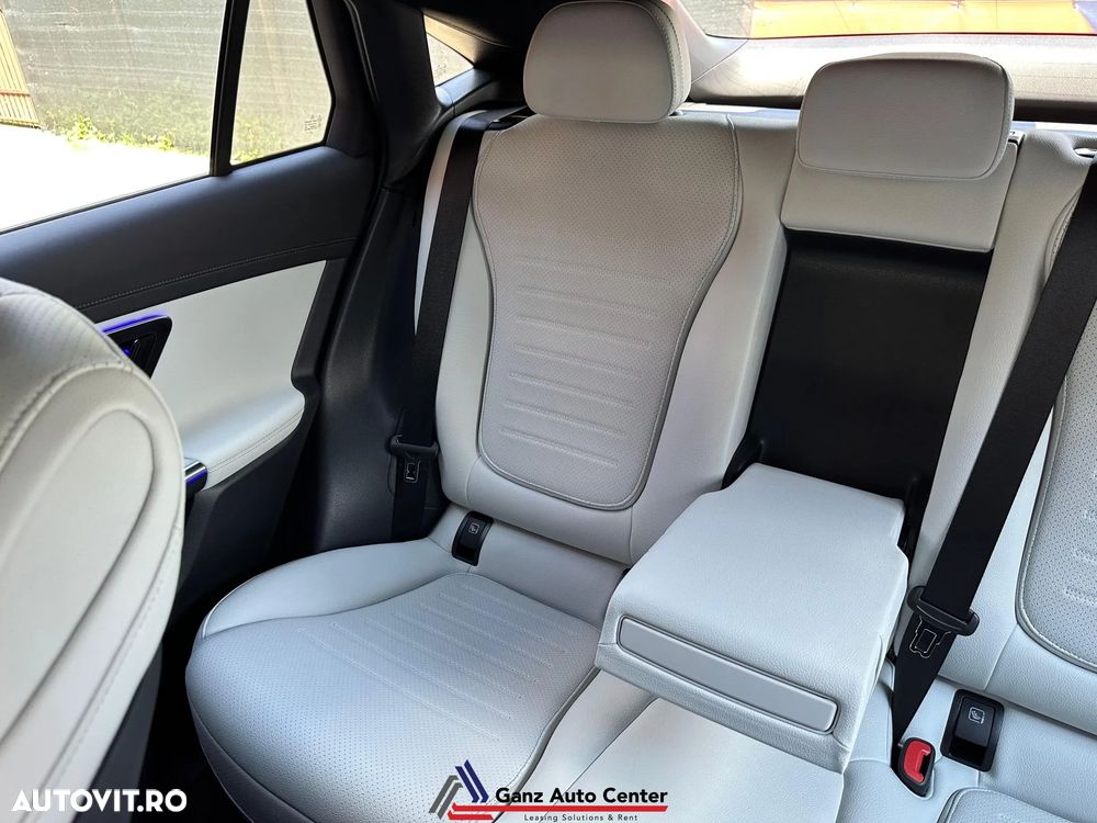 Mercedes-Benz GLC Coupe 200 4Matic 9G-TRONIC Edition AMG Line - 25
