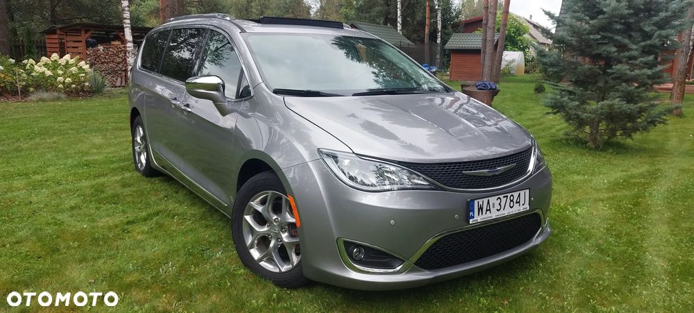 Chrysler Pacifica - 19