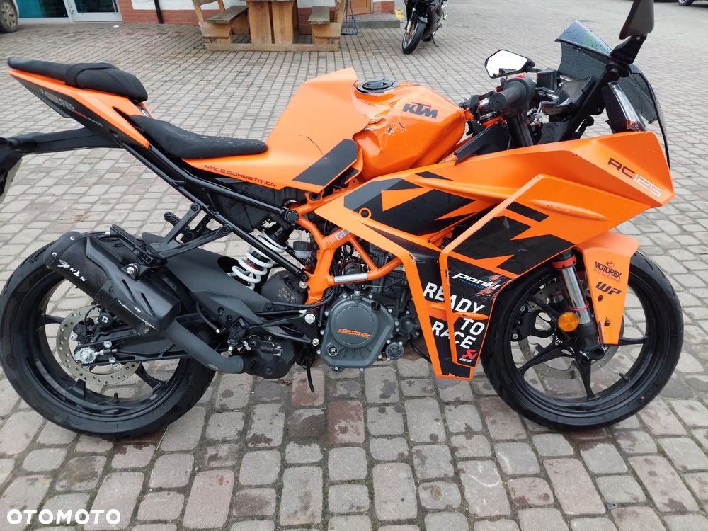 KTM RC 125 - 6