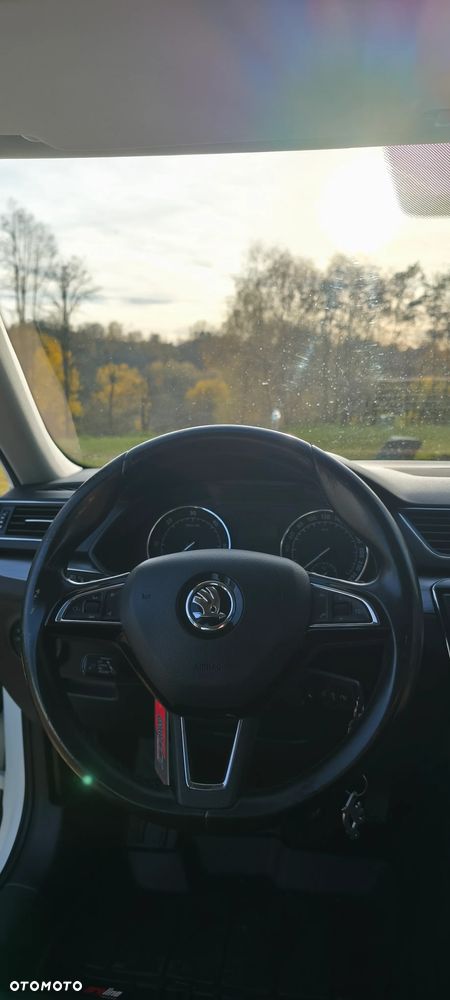 Skoda Superb 2.0 TDI Style DSG - 18