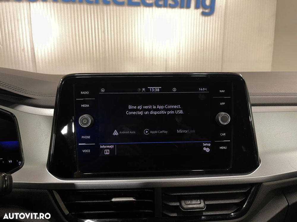 VOLKSWAGEN T-Roc 2023 — imagine 15