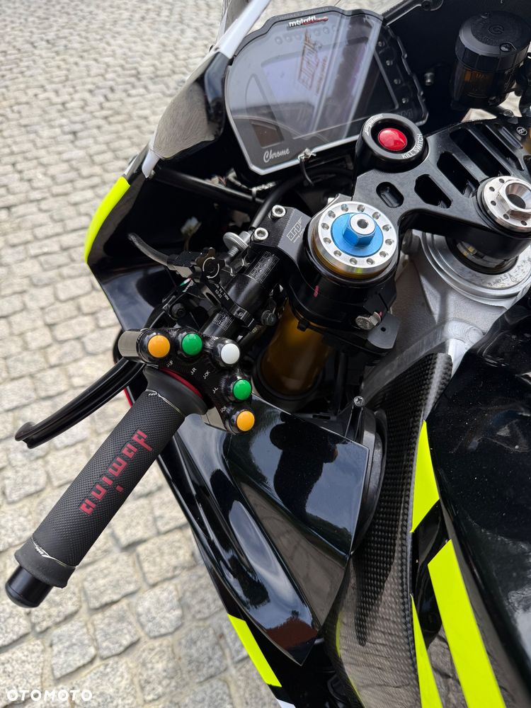 Aprilia RSV - 20