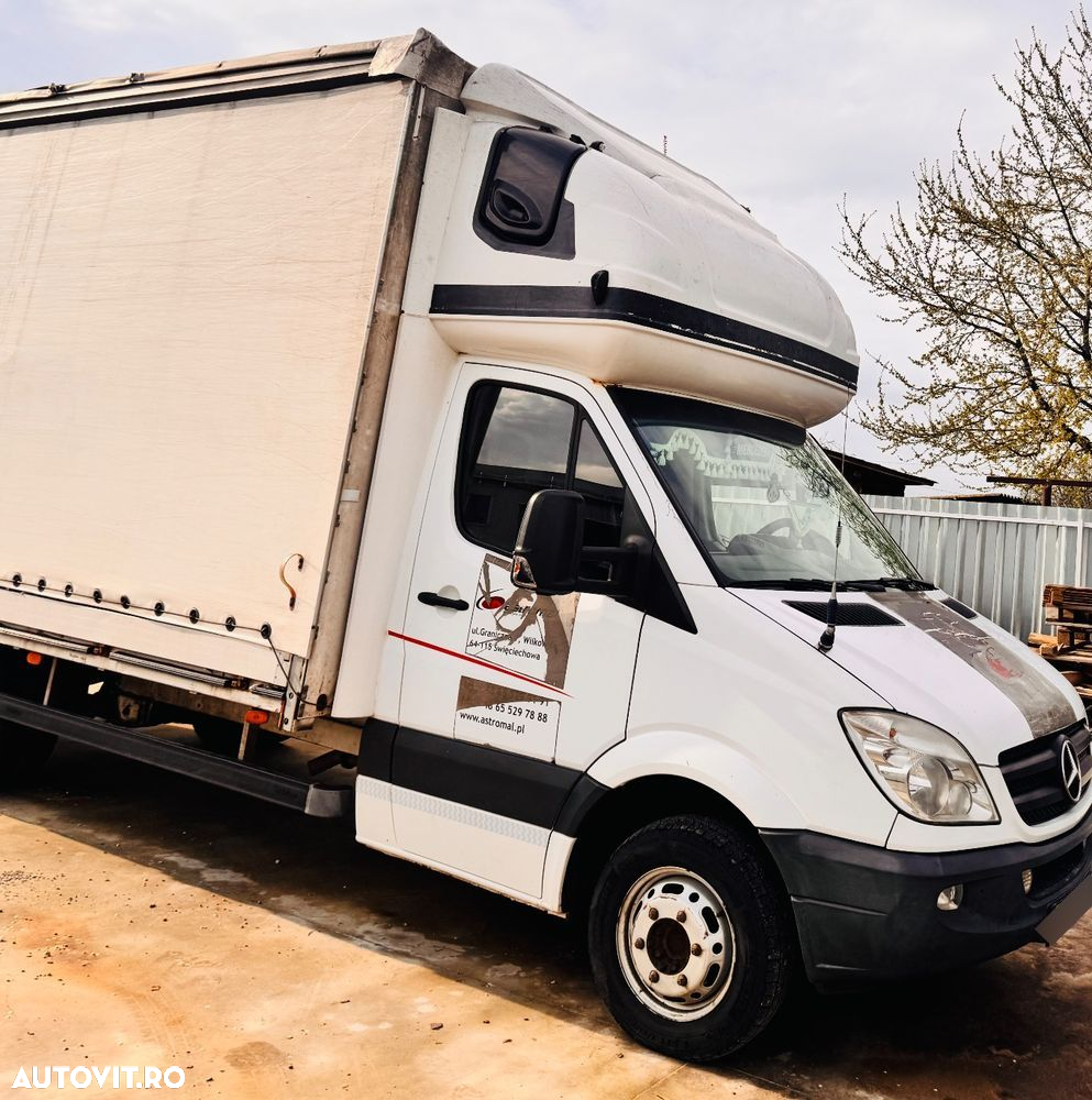 Mercedes-Benz Sprinter - 4
