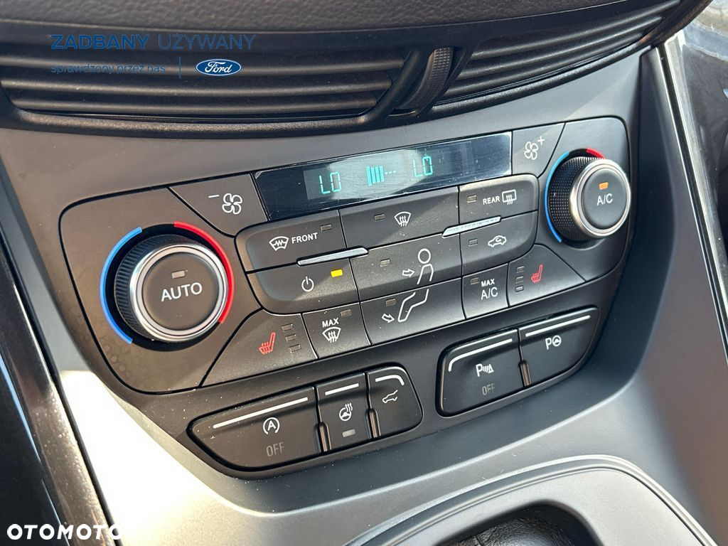 Ford Kuga 2.0 TDCi AWD ST-Line - 22