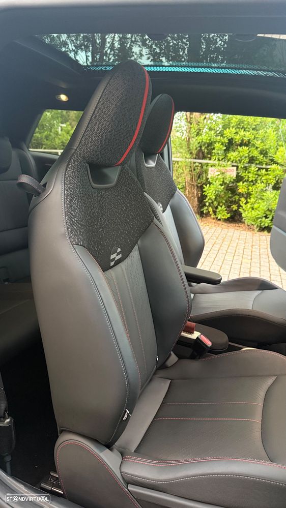 MINI 3 Portas Cooper SE JCW M - 40