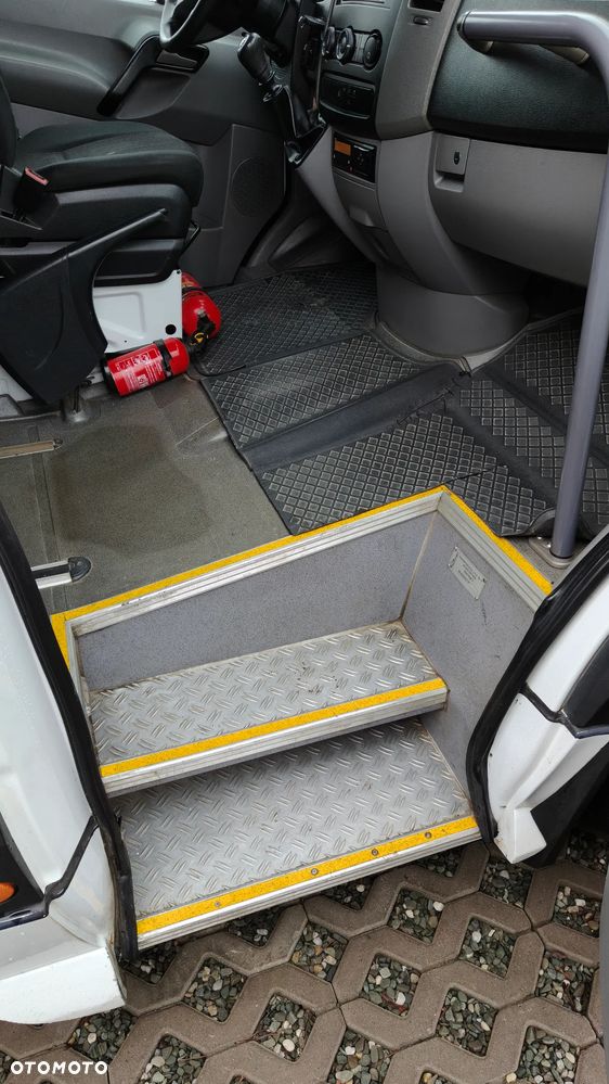 Mercedes-Benz Sprinter 516 - 6