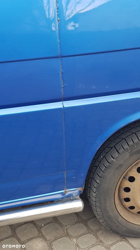 Volkswagen Multivan - 11