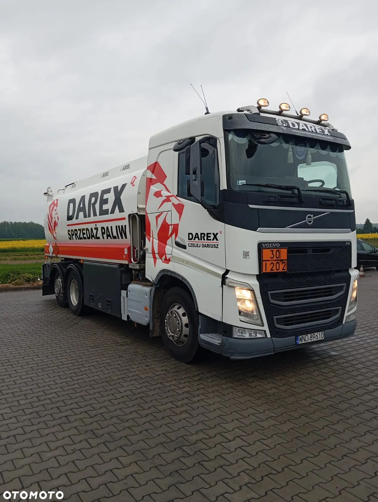 Volvo FH 6X2 - 1