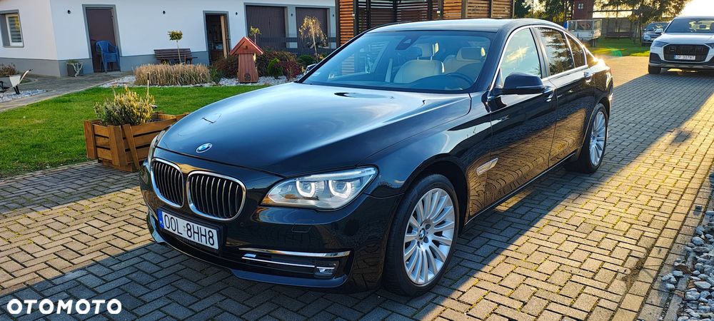 BMW Seria 7 740d Edition Exclusive - 2