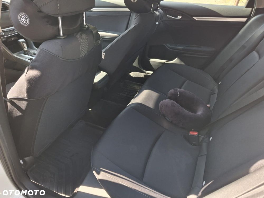 Honda Civic 1.5 T Elegance CVT - 8