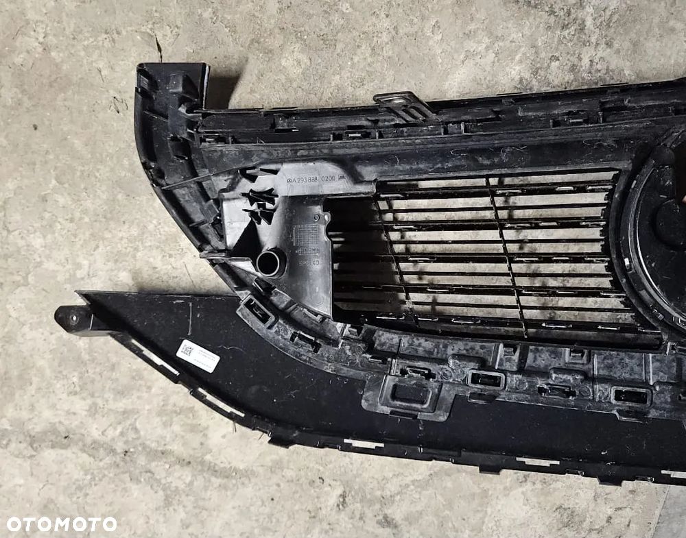Grill atrapa chrom na kamerę Mercedes EQC N293 19- A2938881800 - 7
