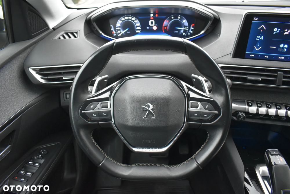 Peugeot 5008 1.5 BlueHDI Allure S&S EAT8 - 30