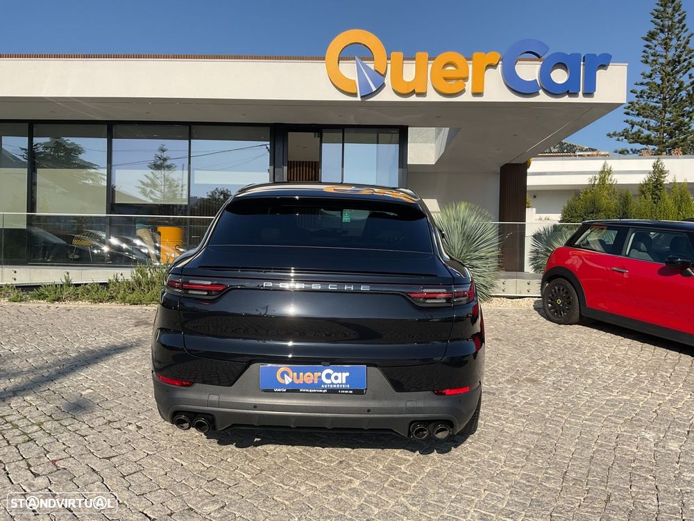 Porsche Cayenne Coupé E-Hybrid - 11