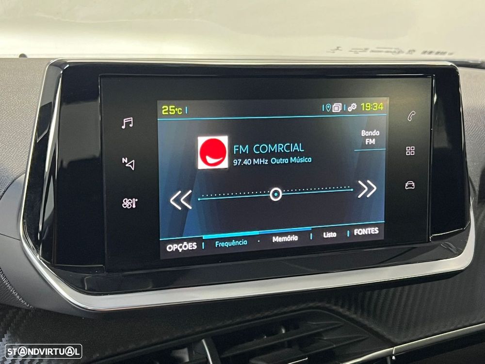 Peugeot e-2008 50 kWh Active Pack - 16