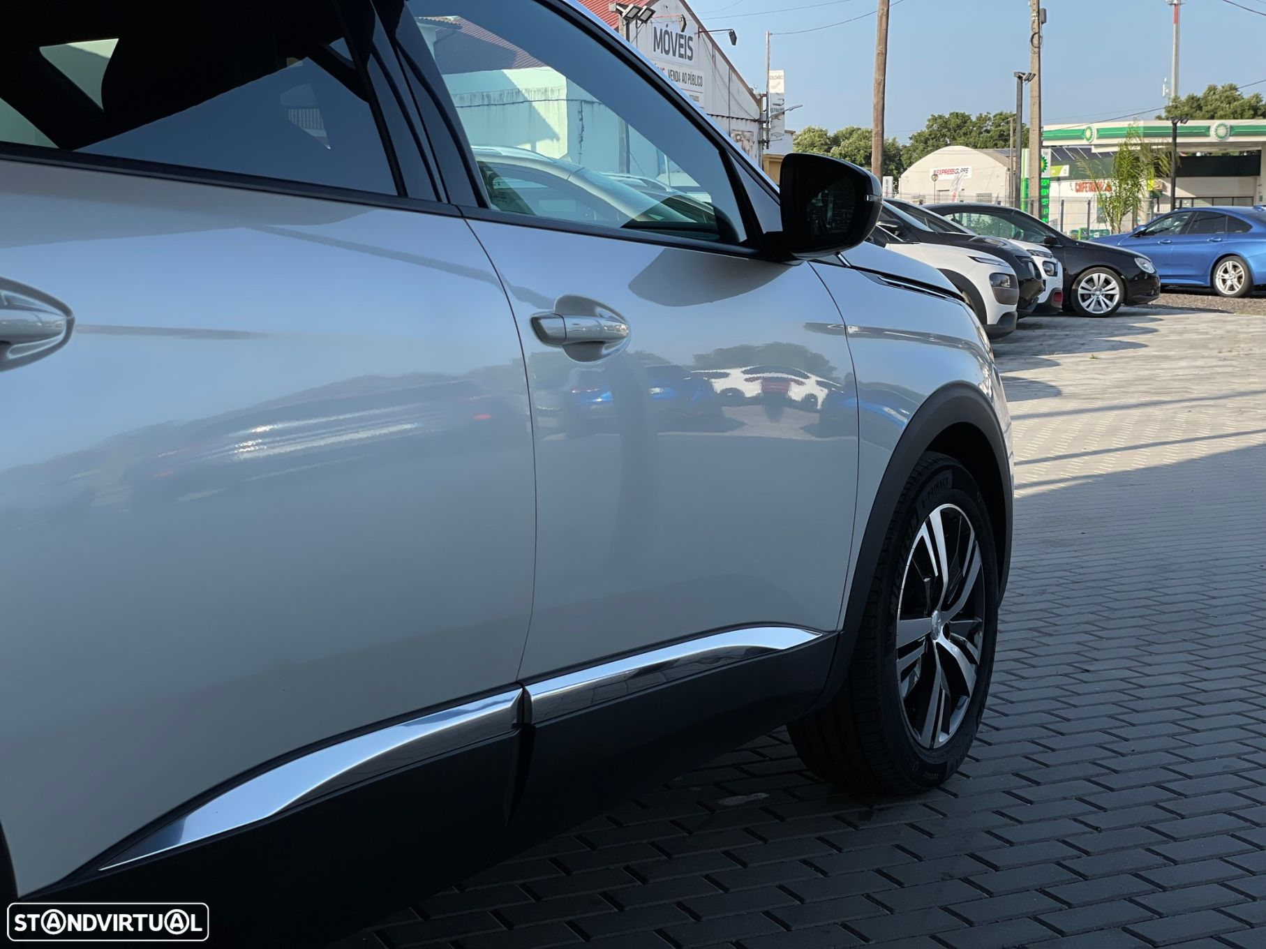 Peugeot 5008 1.2 PureTech Allure Pack EAT8 - 9