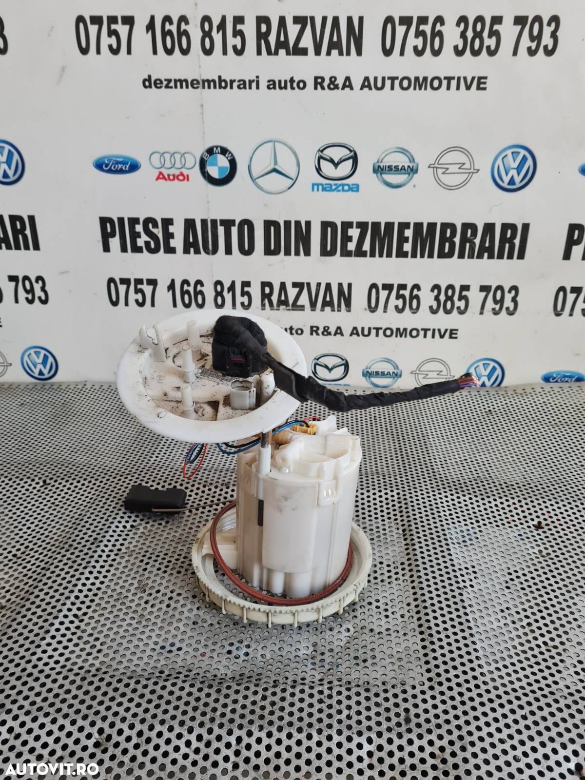 Pompa Motorina Sorb Plutitor Complet Audi A5 8T 2.7 Tdi 3.0 Tdi Euro 5 An 2009-2010-2011-2012-2013- - 2