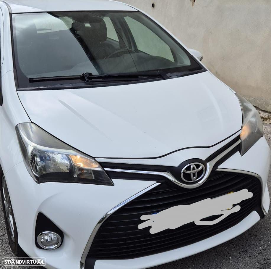 Toyota Yaris 1.4 D-4D Comfort+P.Style - 3