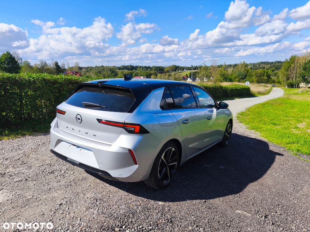 Opel Astra 1.2 T GS Line S&S - 5