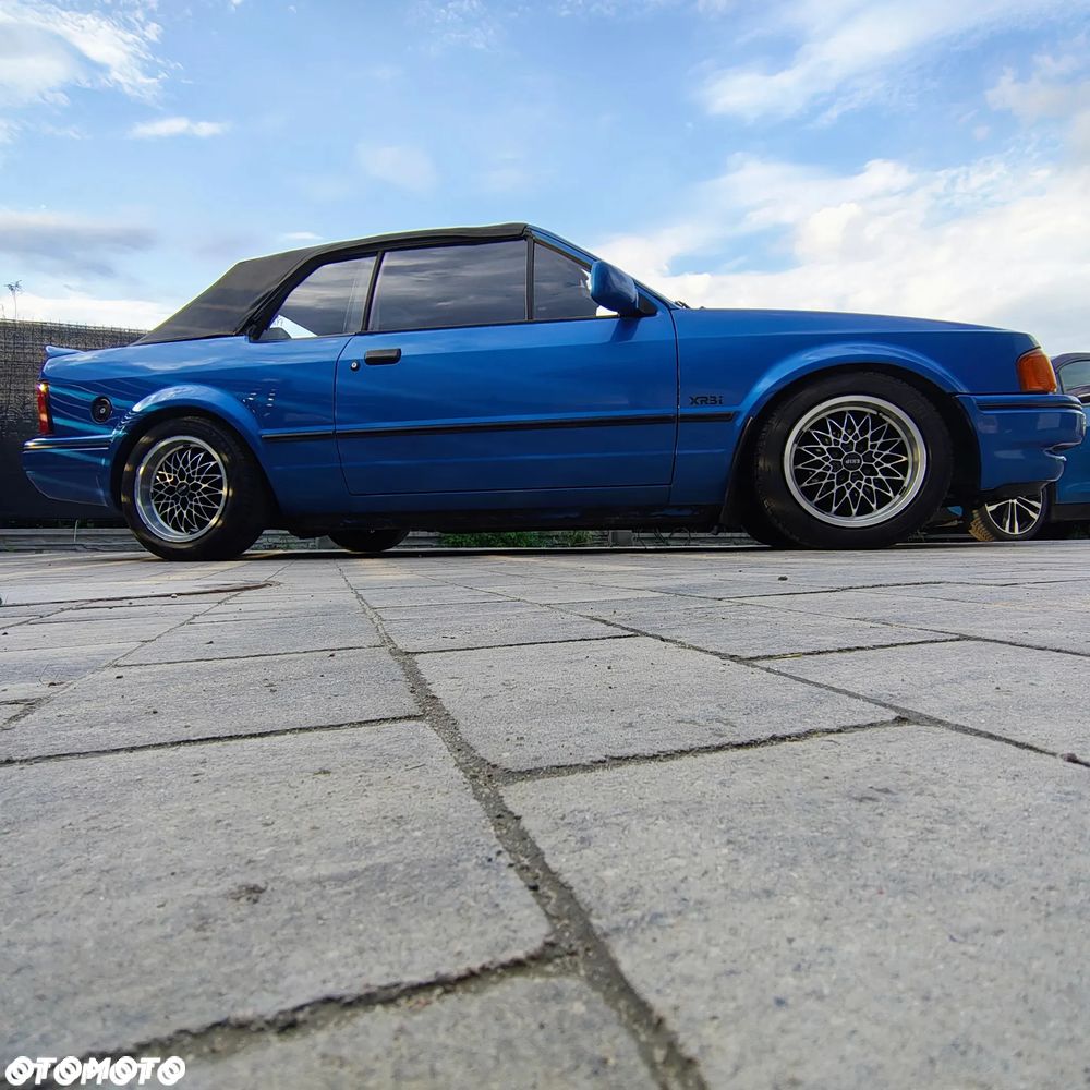 Ford Escort - 5