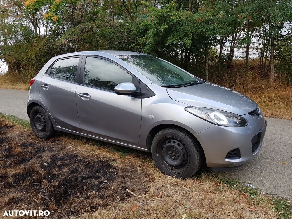 Mazda 2 1.3i TE - 3