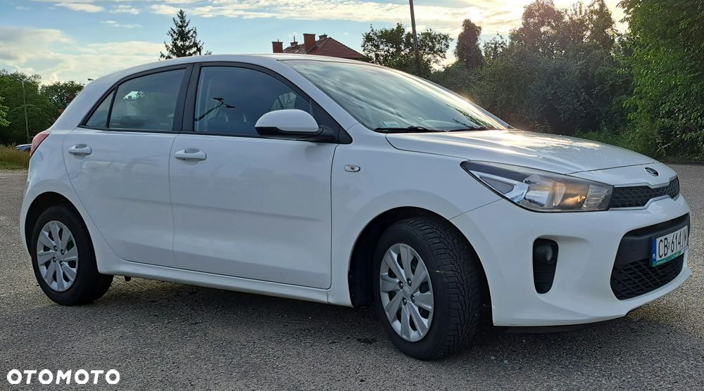 Kia Rio 1.4 crdi L - 8