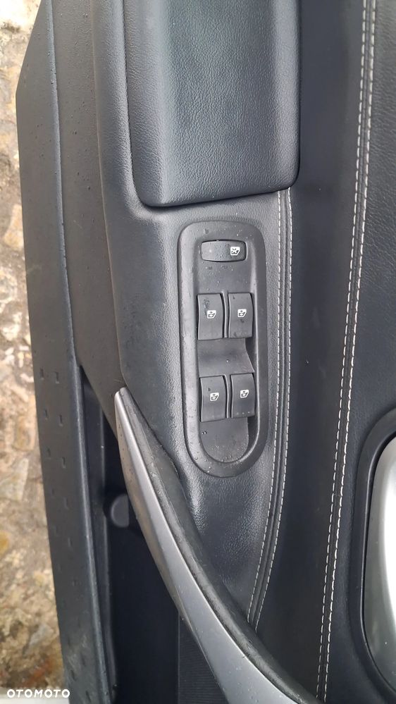 Na części Renault Megane II silnik 1.5 DCI K9K732 skrzynia maska zderzak drzwi klapa szyba fotele kanapa SKÓRY lusterko lampa kod lakieru: TED69 - 15