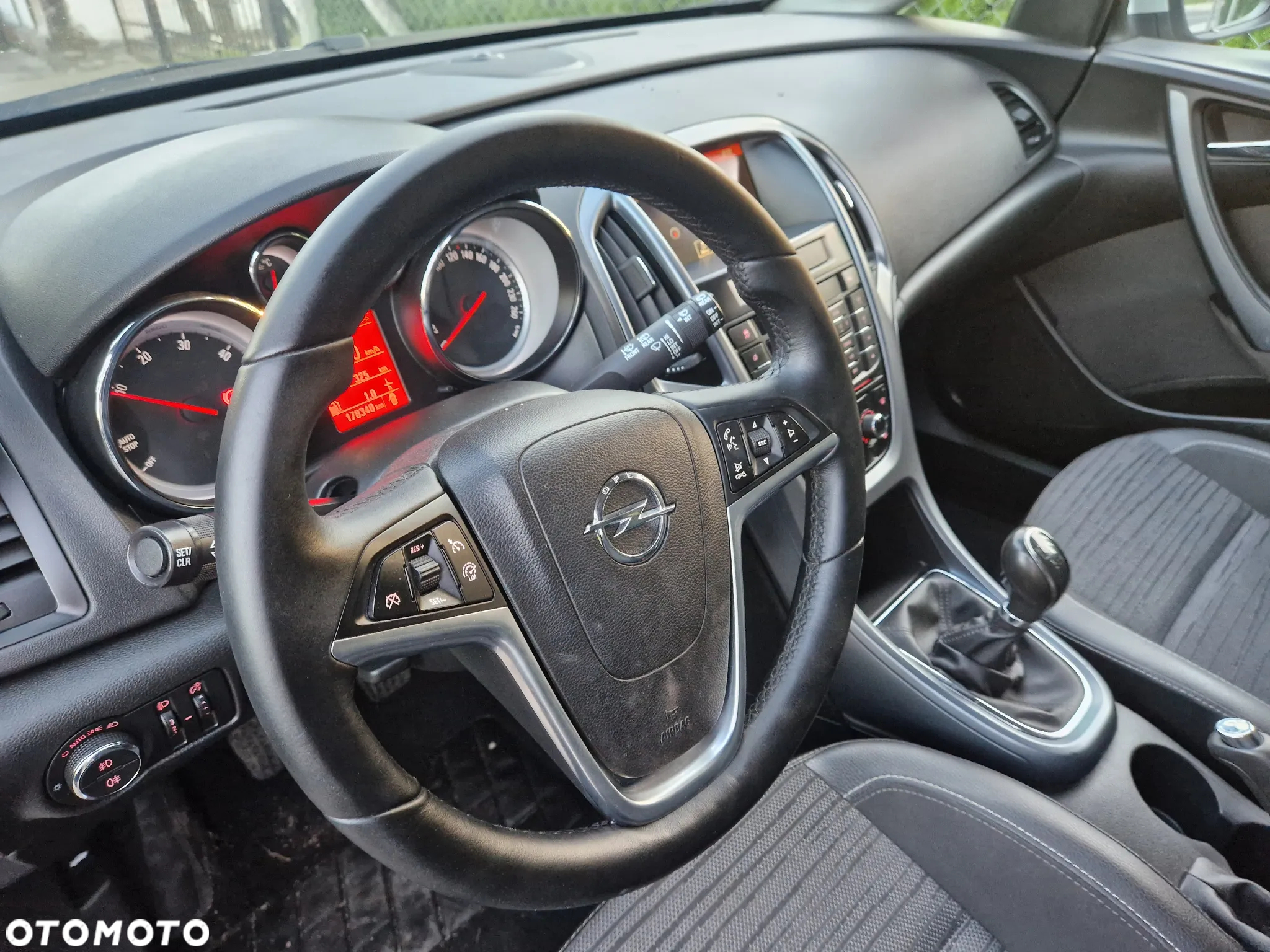 Opel Astra - 8