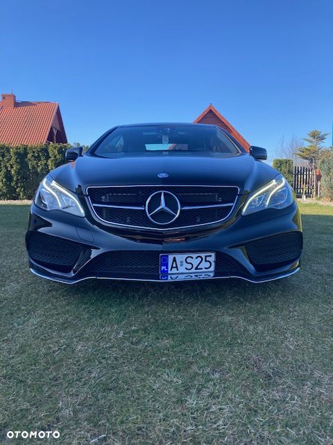 Mercedes-Benz Klasa E 400 4Matic 9G-TRONIC 25th Anniversary Edition - 12