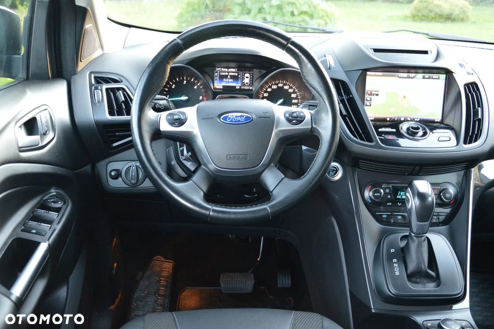 Ford Kuga - 25