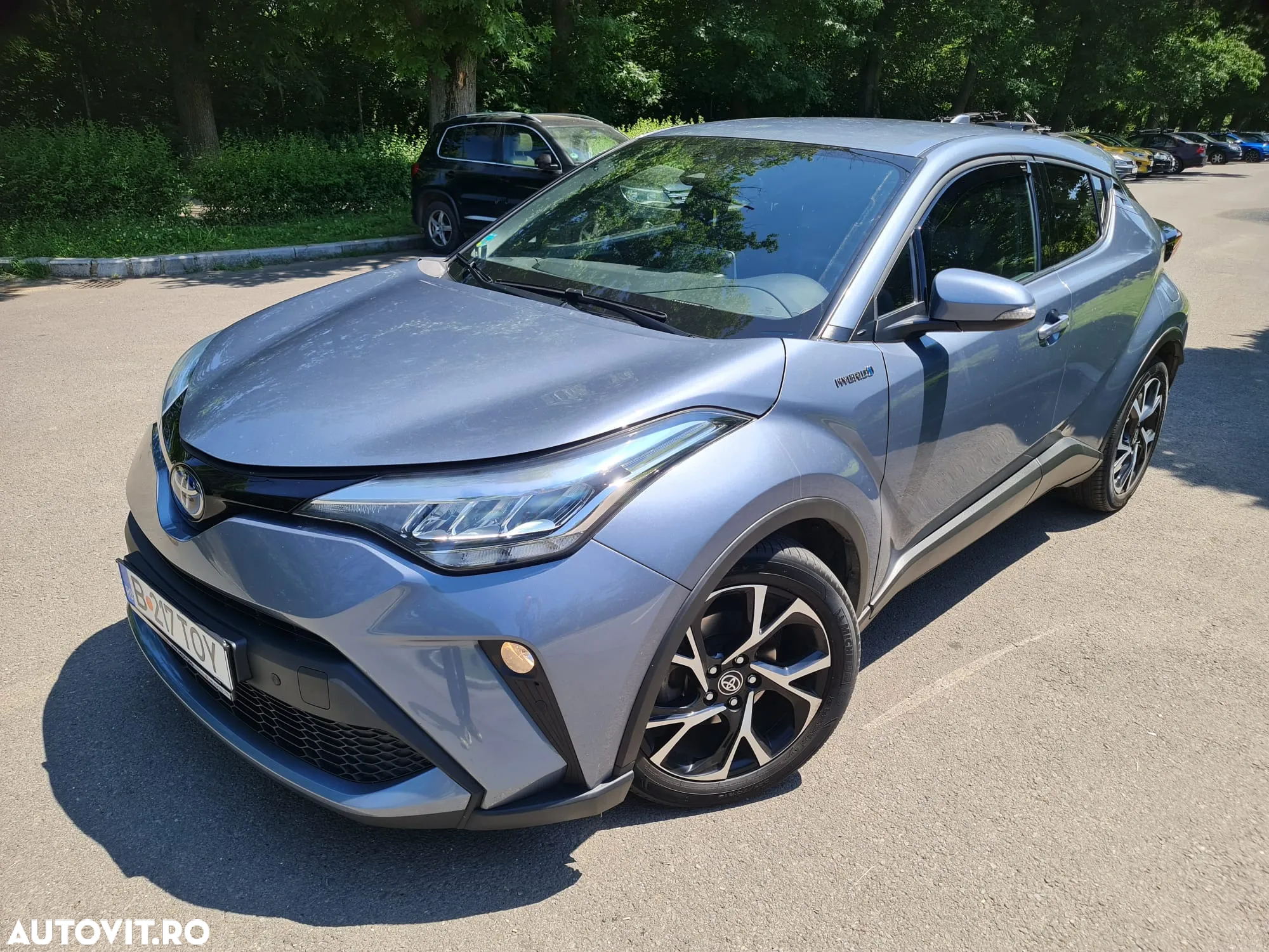 Toyota C-HR 1.8 HSD 4x2 CVT C-ult - 19