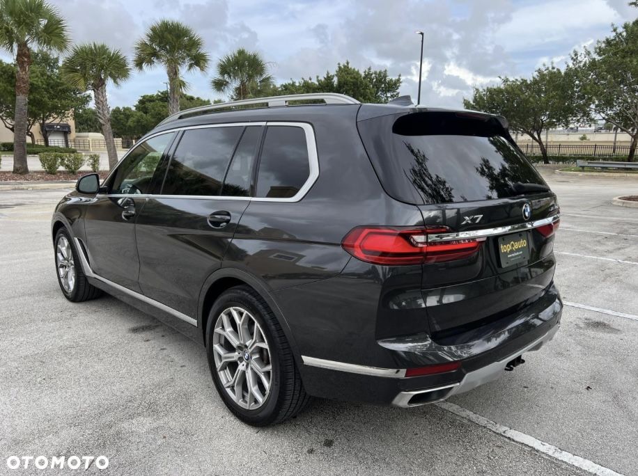 BMW X7 xDrive40i sport - 9