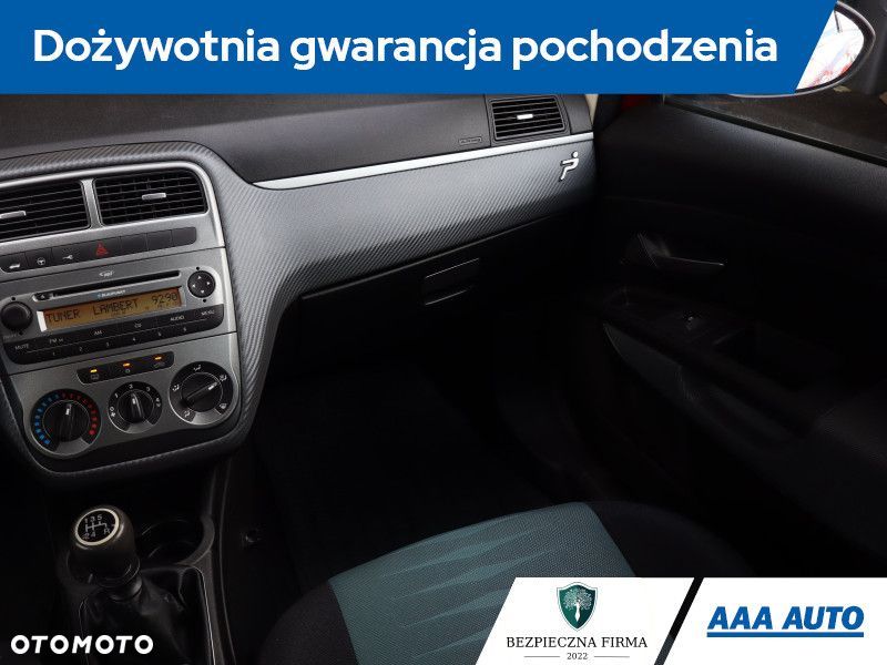 Fiat Grande Punto - 10