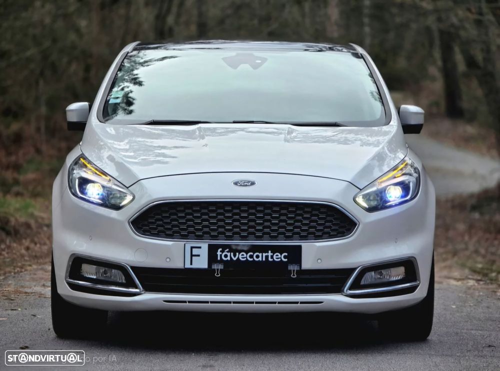 Ford S-Max 2.0 TDCi Vignale Powershift