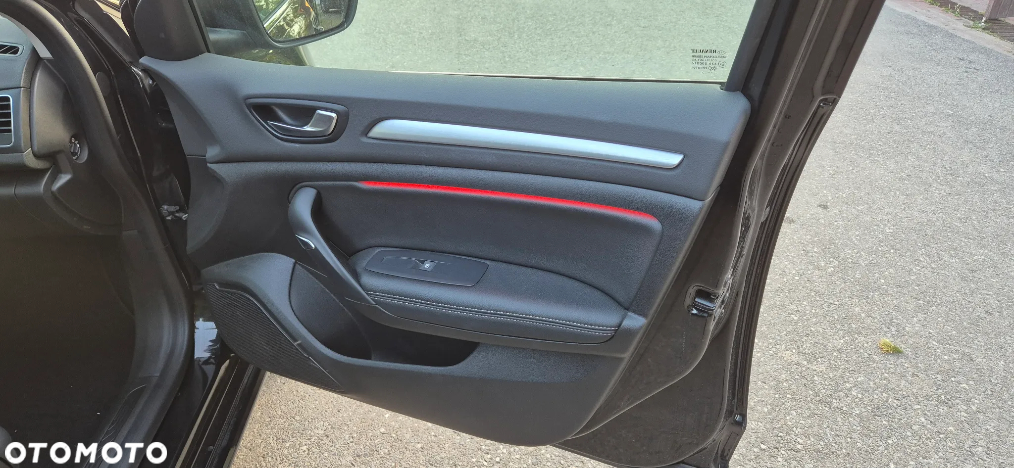 Renault Megane 1.3 TCe FAP Techno EDC - 12
