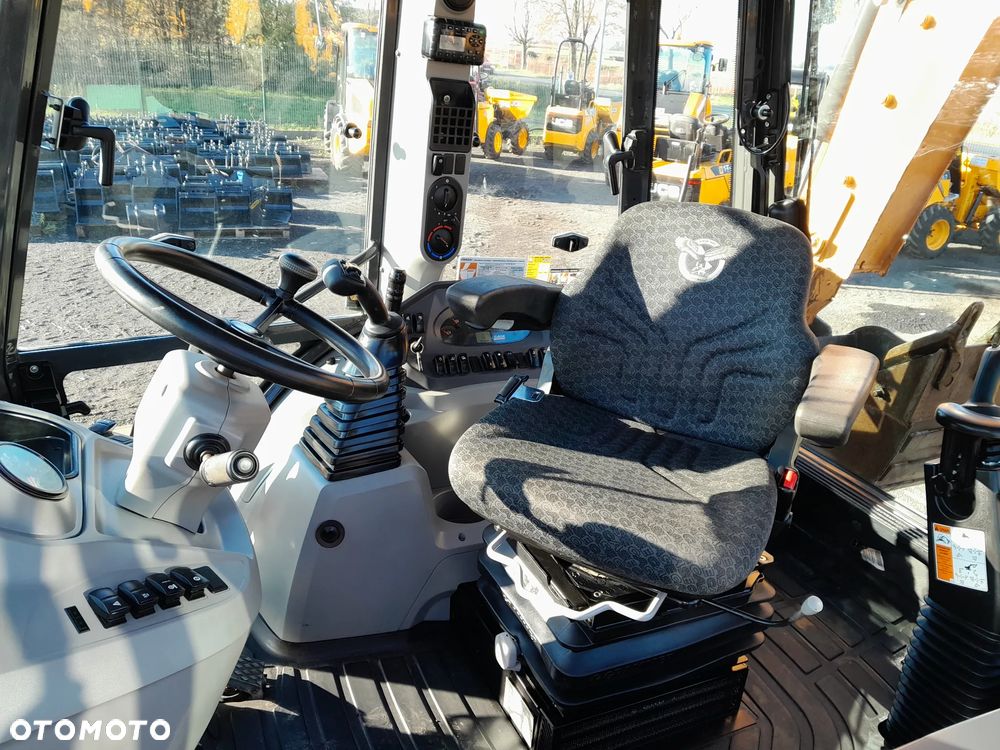 Case 580SV 2023R - 17